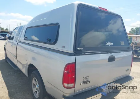 2001 Ford F-150 Lariat/Xl/Xlt from USA, damaged, VIN 1FTRX17W71NB44992